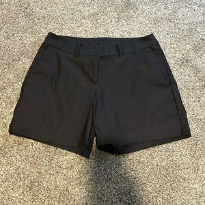 Nike Drifit women’s golf shorts